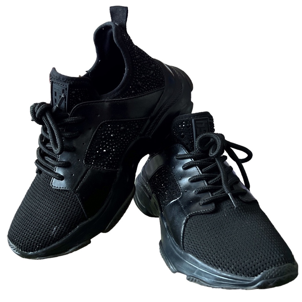 WOMEN’S STEVE MADDEN BLACK BLING SNEAKERS